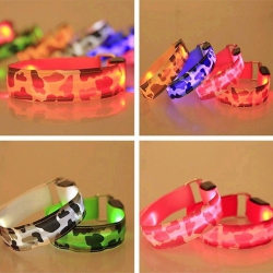 Ошейник LED Камуфляж тканевый M (2,5см40-48см) Ошейник LED Камуфляж тканевый M (2,5см40-48см)